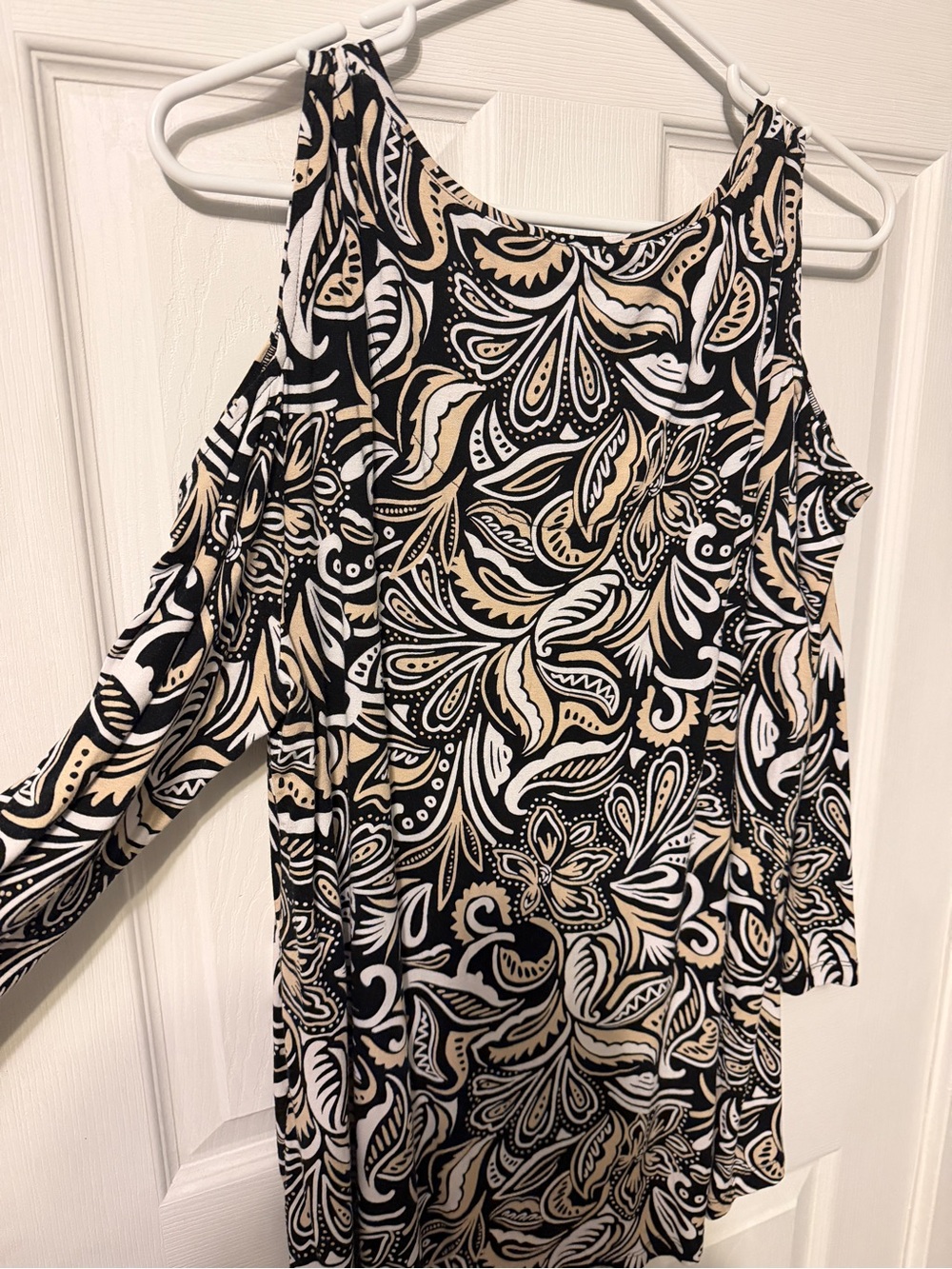JM Collection Cold-Shoulder Tunic - Picture 6 of 8